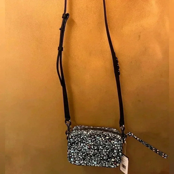 NWT Marc Jacobs Softshot Crossbody Bag Black Multi Floral - Picture 5 of 8